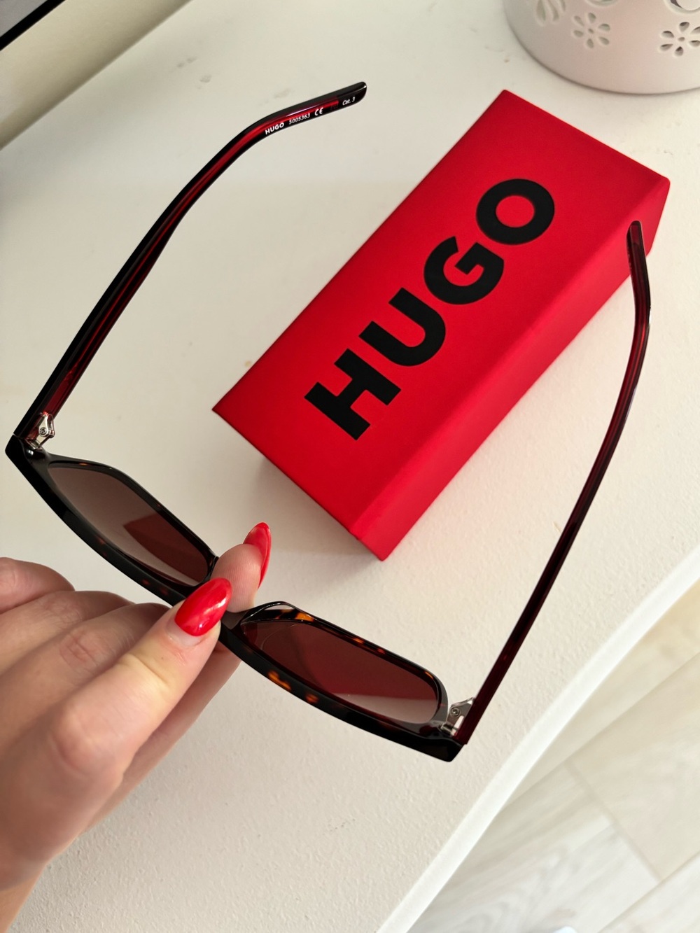 BRAND NEW Hugo Boss Unisex Sunglasses